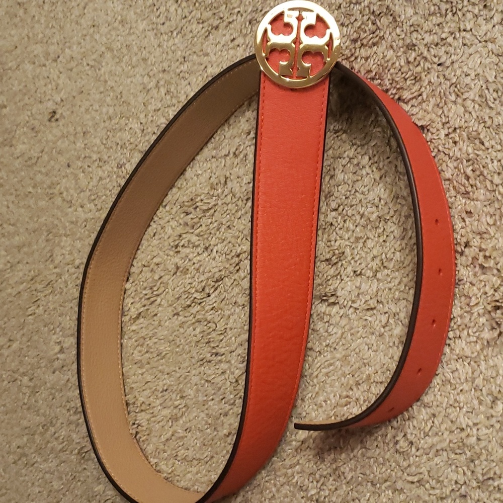 Reversible Tory Burch belt 39 inches orange & beige